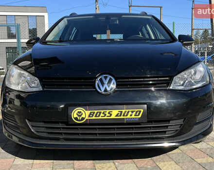 Черный Фольксваген Гольф, объемом двигателя 0 л и пробегом 215 тыс. км за 10300 $, фото 1 на Automoto.ua