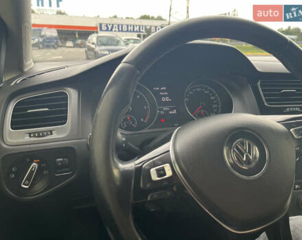 Черный Фольксваген Гольф, объемом двигателя 1.6 л и пробегом 295 тыс. км за 12500 $, фото 14 на Automoto.ua