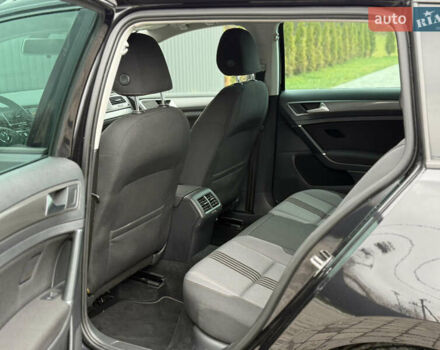 Черный Фольксваген Гольф, объемом двигателя 2 л и пробегом 236 тыс. км за 12450 $, фото 19 на Automoto.ua