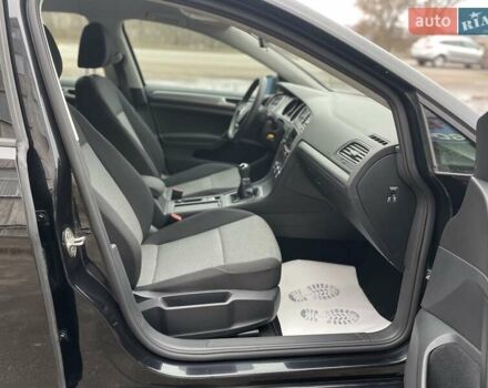 Чорний Фольксваген Гольф, об'ємом двигуна 1.6 л та пробігом 250 тис. км за 9900 $, фото 51 на Automoto.ua