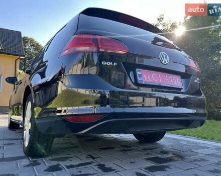 Черный Фольксваген Гольф, объемом двигателя 1.6 л и пробегом 206 тыс. км за 10500 $, фото 9 на Automoto.ua