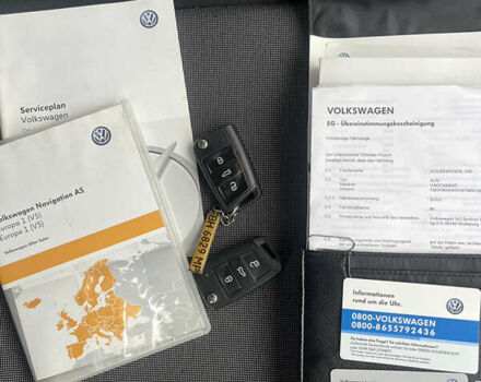 Черный Фольксваген Гольф, объемом двигателя 1.6 л и пробегом 246 тыс. км за 10150 $, фото 33 на Automoto.ua