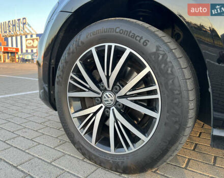 Черный Фольксваген Гольф, объемом двигателя 1.6 л и пробегом 235 тыс. км за 13700 $, фото 33 на Automoto.ua