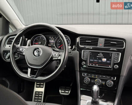 Черный Фольксваген Гольф, объемом двигателя 2 л и пробегом 236 тыс. км за 12450 $, фото 37 на Automoto.ua