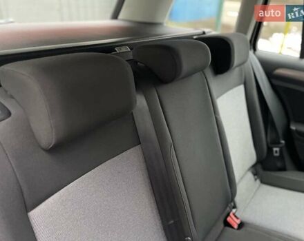 Чорний Фольксваген Гольф, об'ємом двигуна 1.6 л та пробігом 250 тис. км за 9900 $, фото 46 на Automoto.ua