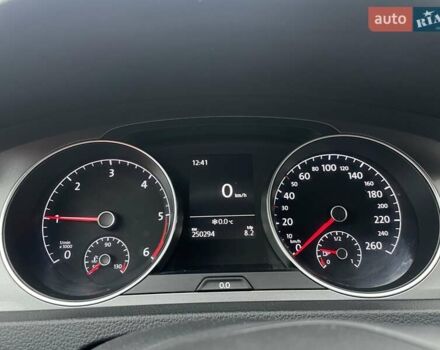 Чорний Фольксваген Гольф, об'ємом двигуна 1.6 л та пробігом 250 тис. км за 9900 $, фото 11 на Automoto.ua