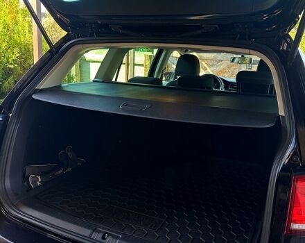 Черный Фольксваген Гольф, объемом двигателя 1.6 л и пробегом 290 тыс. км за 11900 $, фото 3 на Automoto.ua