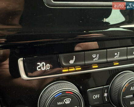 Черный Фольксваген Гольф, объемом двигателя 2 л и пробегом 236 тыс. км за 12450 $, фото 56 на Automoto.ua