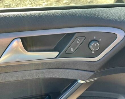 Черный Фольксваген Гольф, объемом двигателя 1.4 л и пробегом 215 тыс. км за 10300 $, фото 18 на Automoto.ua