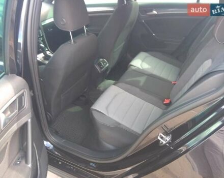 Черный Фольксваген Гольф, объемом двигателя 1.97 л и пробегом 235 тыс. км за 15500 $, фото 6 на Automoto.ua