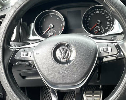 Черный Фольксваген Гольф, объемом двигателя 1.6 л и пробегом 248 тыс. км за 15800 $, фото 14 на Automoto.ua