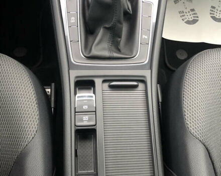 Черный Фольксваген Гольф, объемом двигателя 1.6 л и пробегом 224 тыс. км за 13650 $, фото 33 на Automoto.ua