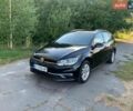 Черный Фольксваген Гольф, объемом двигателя 1.6 л и пробегом 200 тыс. км за 11900 $, фото 1 на Automoto.ua