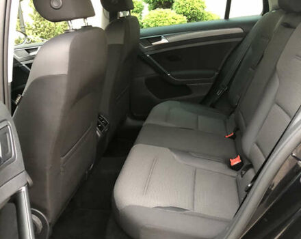 Черный Фольксваген Гольф, объемом двигателя 1.6 л и пробегом 224 тыс. км за 13650 $, фото 32 на Automoto.ua