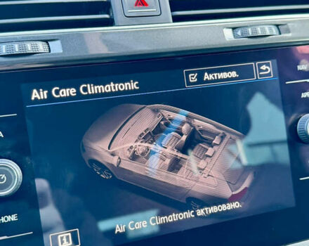 Черный Фольксваген Гольф, объемом двигателя 1.6 л и пробегом 245 тыс. км за 13500 $, фото 55 на Automoto.ua