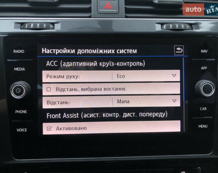 Черный Фольксваген Гольф, объемом двигателя 1.6 л и пробегом 224 тыс. км за 13650 $, фото 28 на Automoto.ua