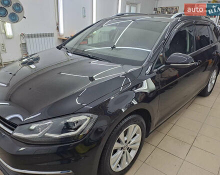 Черный Фольксваген Гольф, объемом двигателя 1.97 л и пробегом 288 тыс. км за 15800 $, фото 12 на Automoto.ua