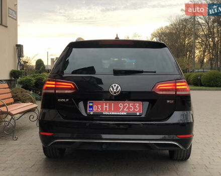 Черный Фольксваген Гольф, объемом двигателя 1.6 л и пробегом 224 тыс. км за 13650 $, фото 6 на Automoto.ua