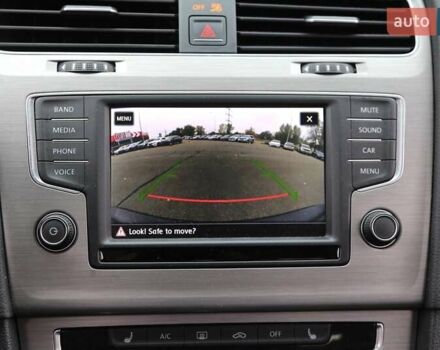 Черный Фольксваген Гольф, объемом двигателя 1.8 л и пробегом 90 тыс. км за 12900 $, фото 16 на Automoto.ua