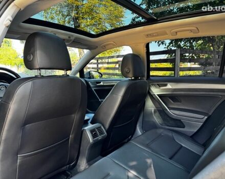 Черный Фольксваген Гольф, объемом двигателя 1.8 л и пробегом 142 тыс. км за 15690 $, фото 23 на Automoto.ua