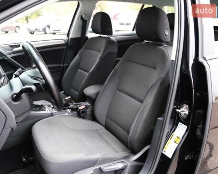 Черный Фольксваген Гольф, объемом двигателя 1.8 л и пробегом 90 тыс. км за 12900 $, фото 7 на Automoto.ua