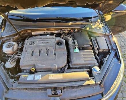 Черный Фольксваген Гольф, объемом двигателя 1.6 л и пробегом 251 тыс. км за 13500 $, фото 14 на Automoto.ua