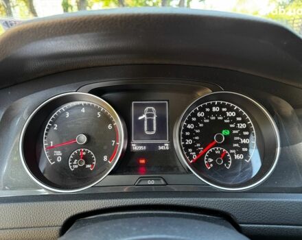 Черный Фольксваген Гольф, объемом двигателя 1.8 л и пробегом 142 тыс. км за 15690 $, фото 14 на Automoto.ua