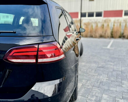 Черный Фольксваген Гольф, объемом двигателя 1.6 л и пробегом 245 тыс. км за 13500 $, фото 11 на Automoto.ua