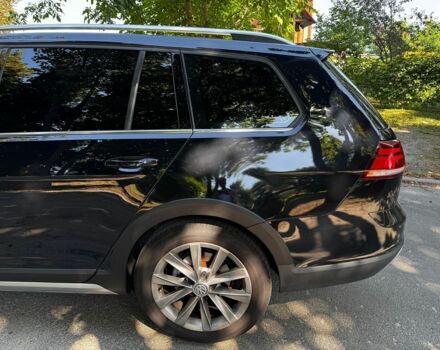 Черный Фольксваген Гольф, объемом двигателя 1.8 л и пробегом 142 тыс. км за 15690 $, фото 9 на Automoto.ua