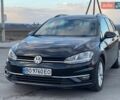 Черный Фольксваген Гольф, объемом двигателя 1.6 л и пробегом 290 тыс. км за 13400 $, фото 12 на Automoto.ua