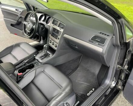 Черный Фольксваген Гольф, объемом двигателя 1.8 л и пробегом 66 тыс. км за 2700 $, фото 8 на Automoto.ua