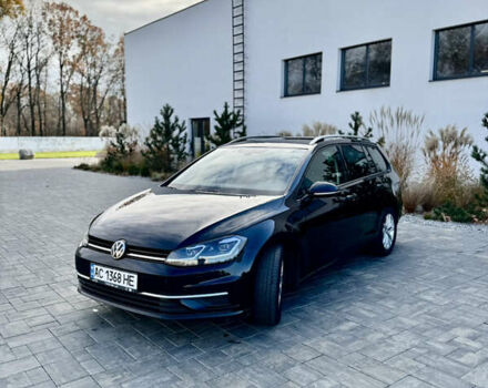 Черный Фольксваген Гольф, объемом двигателя 1.6 л и пробегом 245 тыс. км за 13500 $, фото 21 на Automoto.ua