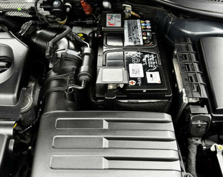 Черный Фольксваген Гольф, объемом двигателя 1.97 л и пробегом 288 тыс. км за 15800 $, фото 29 на Automoto.ua