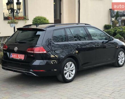 Черный Фольксваген Гольф, объемом двигателя 1.6 л и пробегом 224 тыс. км за 13650 $, фото 11 на Automoto.ua