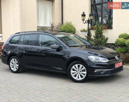 Черный Фольксваген Гольф, объемом двигателя 1.6 л и пробегом 224 тыс. км за 13650 $, фото 8 на Automoto.ua