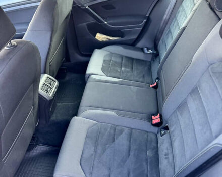 Черный Фольксваген Гольф, объемом двигателя 1.6 л и пробегом 245 тыс. км за 13500 $, фото 24 на Automoto.ua