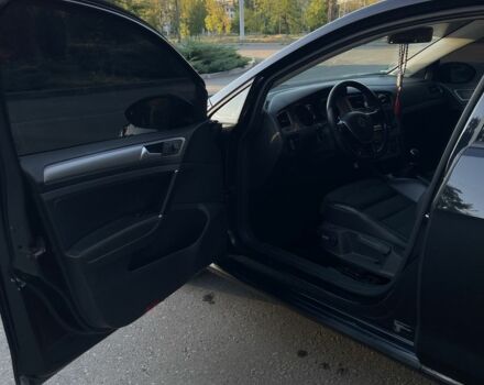 Чорний Фольксваген Гольф, об'ємом двигуна 1.6 л та пробігом 235 тис. км за 10900 $, фото 21 на Automoto.ua