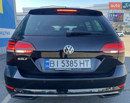 Черный Фольксваген Гольф, объемом двигателя 1.6 л и пробегом 224 тыс. км за 13000 $, фото 12 на Automoto.ua