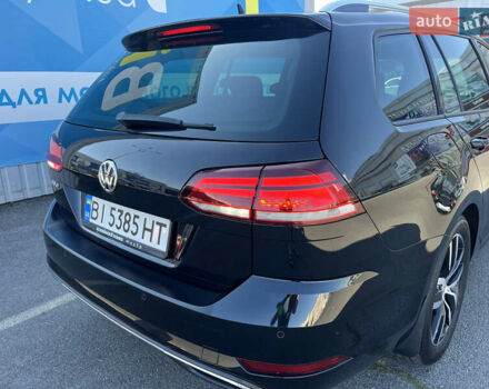 Черный Фольксваген Гольф, объемом двигателя 1.6 л и пробегом 224 тыс. км за 13000 $, фото 9 на Automoto.ua