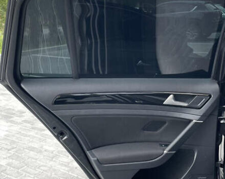 Черный Фольксваген Гольф, объемом двигателя 1.6 л и пробегом 248 тыс. км за 15800 $, фото 20 на Automoto.ua