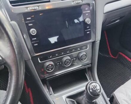 Чорний Фольксваген Гольф, об'ємом двигуна 1.97 л та пробігом 301 тис. км за 13000 $, фото 6 на Automoto.ua