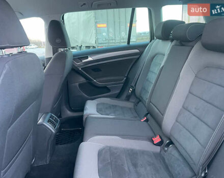 Чорний Фольксваген Гольф, об'ємом двигуна 1.6 л та пробігом 280 тис. км за 12500 $, фото 13 на Automoto.ua