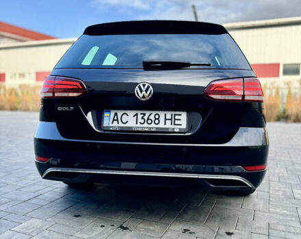Черный Фольксваген Гольф, объемом двигателя 1.6 л и пробегом 245 тыс. км за 13500 $, фото 13 на Automoto.ua