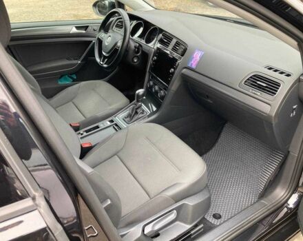 Черный Фольксваген Гольф, объемом двигателя 1.6 л и пробегом 192 тыс. км за 12000 $, фото 9 на Automoto.ua