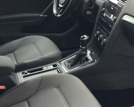 Черный Фольксваген Гольф, объемом двигателя 1.6 л и пробегом 224 тыс. км за 13650 $, фото 21 на Automoto.ua