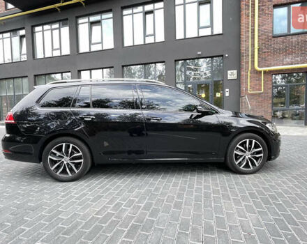 Черный Фольксваген Гольф, объемом двигателя 1.6 л и пробегом 248 тыс. км за 15800 $, фото 4 на Automoto.ua