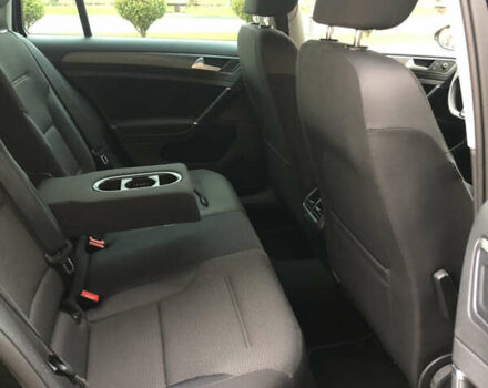 Черный Фольксваген Гольф, объемом двигателя 1.6 л и пробегом 224 тыс. км за 13650 $, фото 30 на Automoto.ua