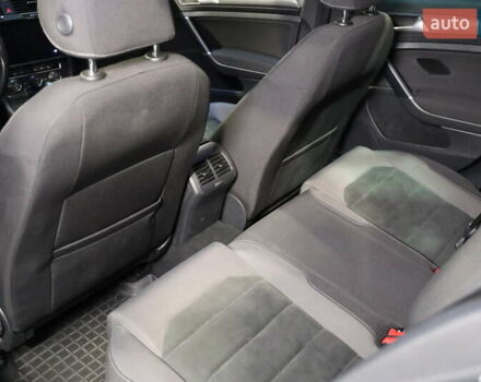 Чорний Фольксваген Гольф, об'ємом двигуна 1.6 л та пробігом 194 тис. км за 14800 $, фото 27 на Automoto.ua