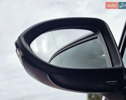 Черный Фольксваген Гольф, объемом двигателя 1.97 л и пробегом 235 тыс. км за 15950 $, фото 36 на Automoto.ua