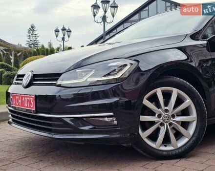 Черный Фольксваген Гольф, объемом двигателя 1.97 л и пробегом 235 тыс. км за 15950 $, фото 25 на Automoto.ua